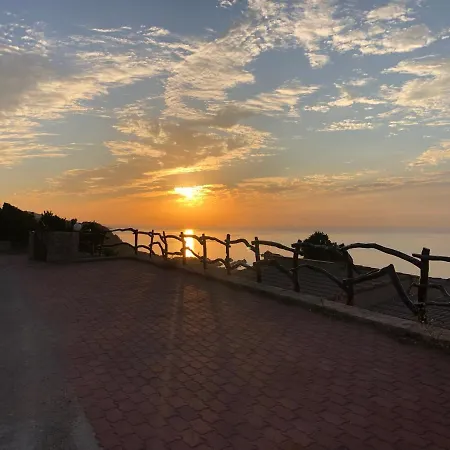 La Risacca - Fronte Mare - Seafront Ferienhaus