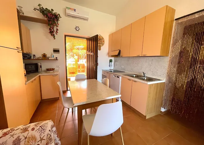 La Risacca - Fronte Mare - Seafront *