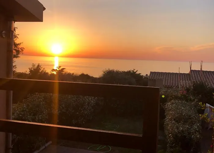 La Risacca - Fronte Mare - Seafront *